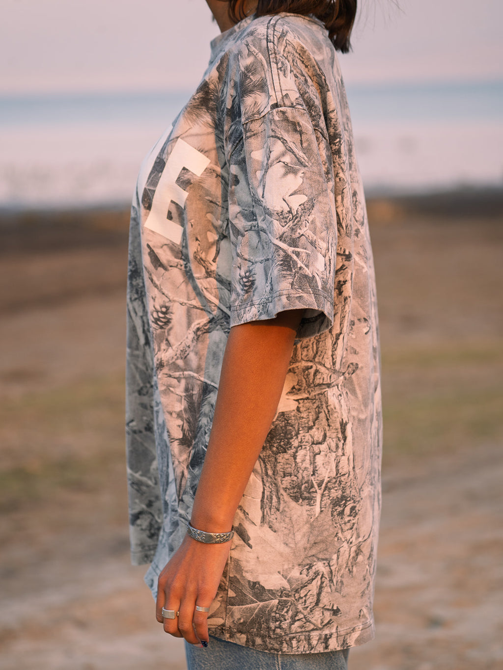 DIVINE CAMO TEE