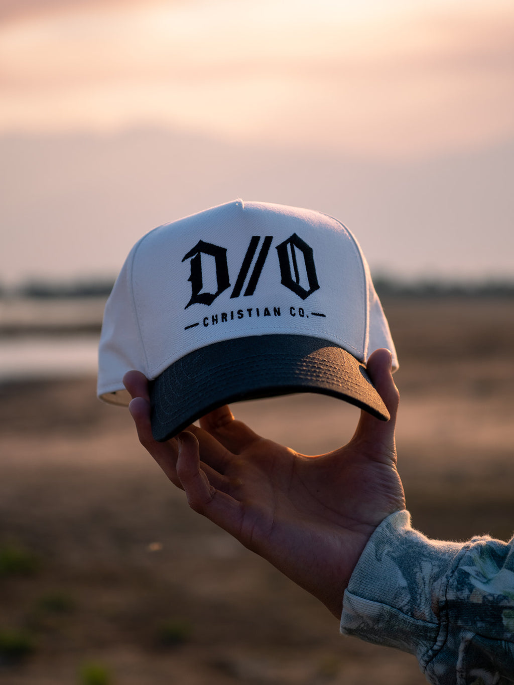 D//O HAT